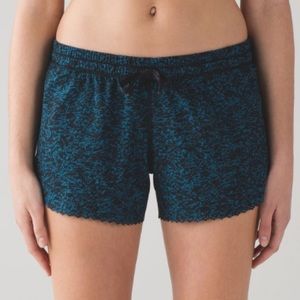 Lululemon Hit It Shorts- Size 6